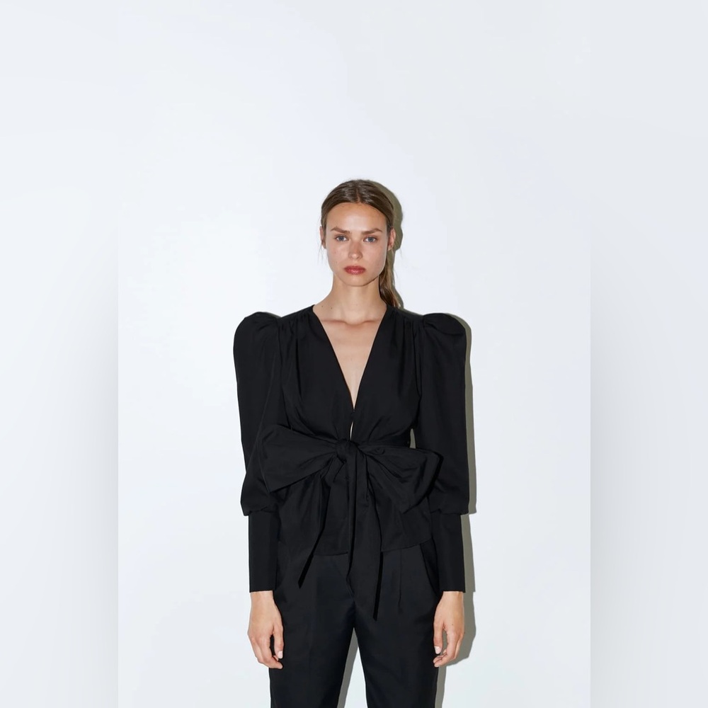 Zara Black Balloon Sleeve Front Bow Tie Jacket – Medium